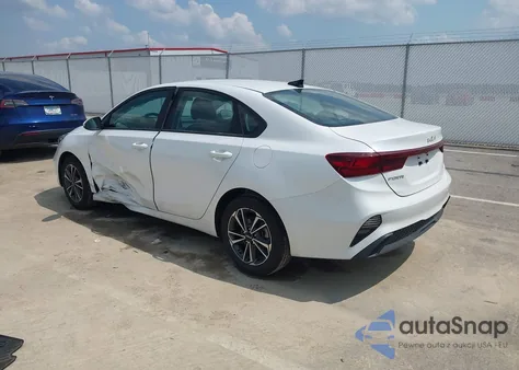 2024 Kia Forte Lxs из США, поврежденный, VIN 3KPF24AD7RE826183